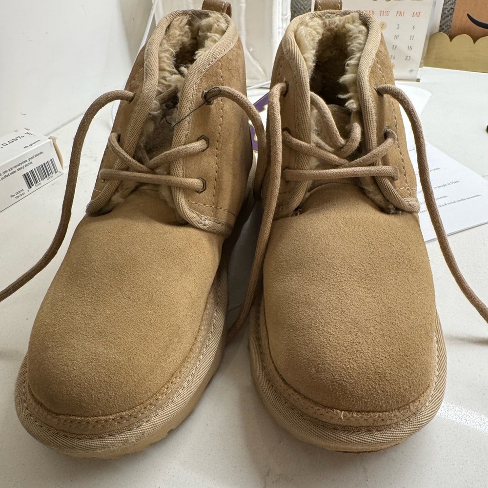 UGG Boys Beige Shearling Boots - Size 2